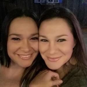 Meet your Posher, Racquel